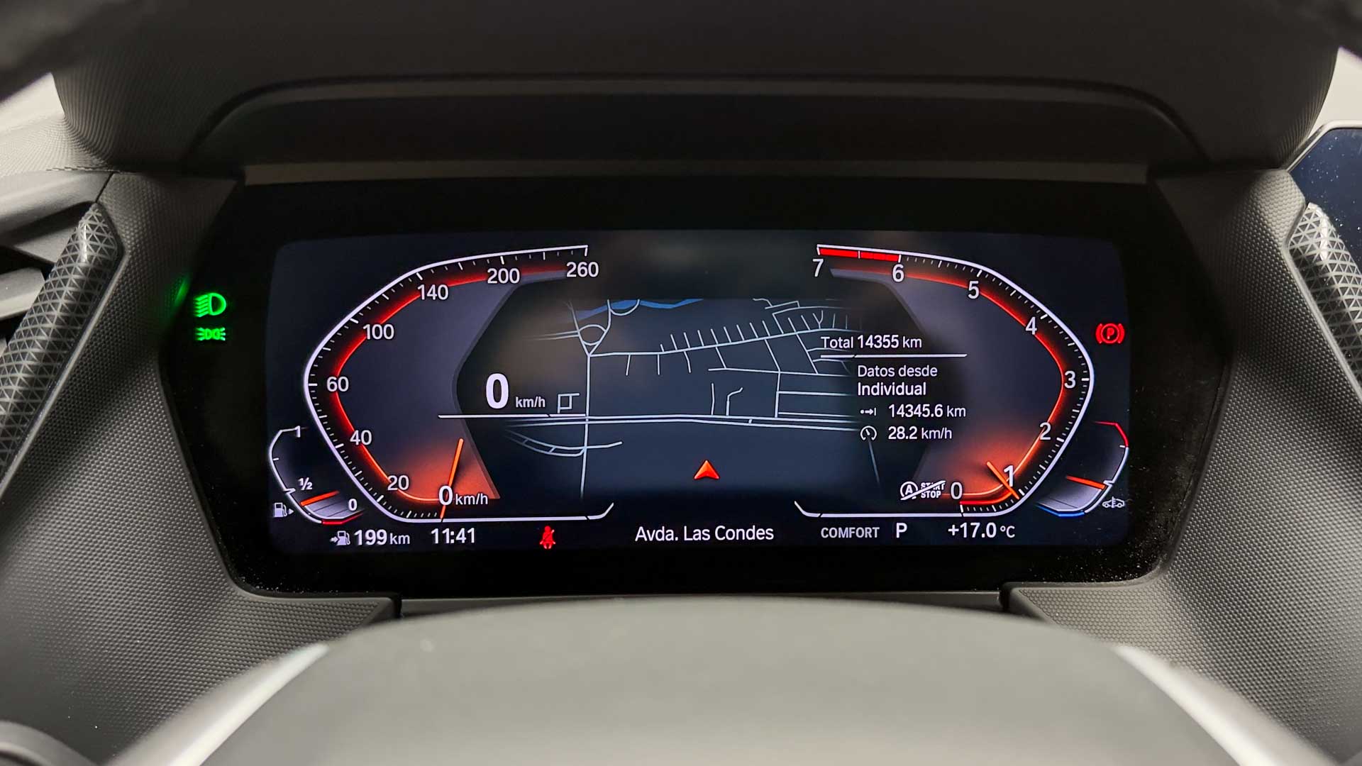 BMW 218I — foto 8 de 26