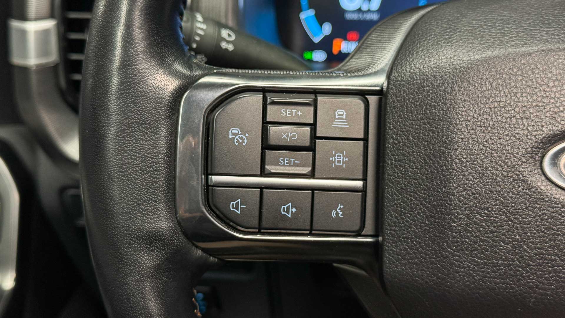 Ford F150 — foto 11 de 34