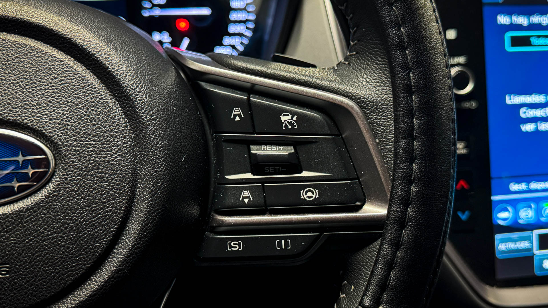 Subaru Crosstrek — foto 10 de 26