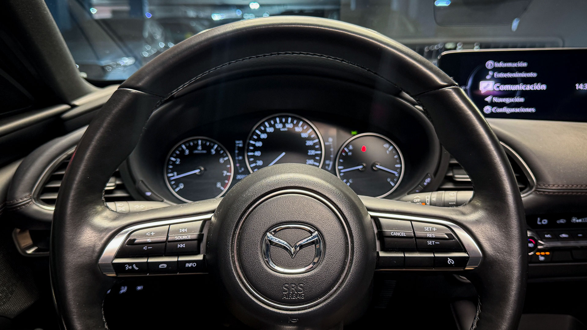Mazda 3 Sport — foto 7 de 29