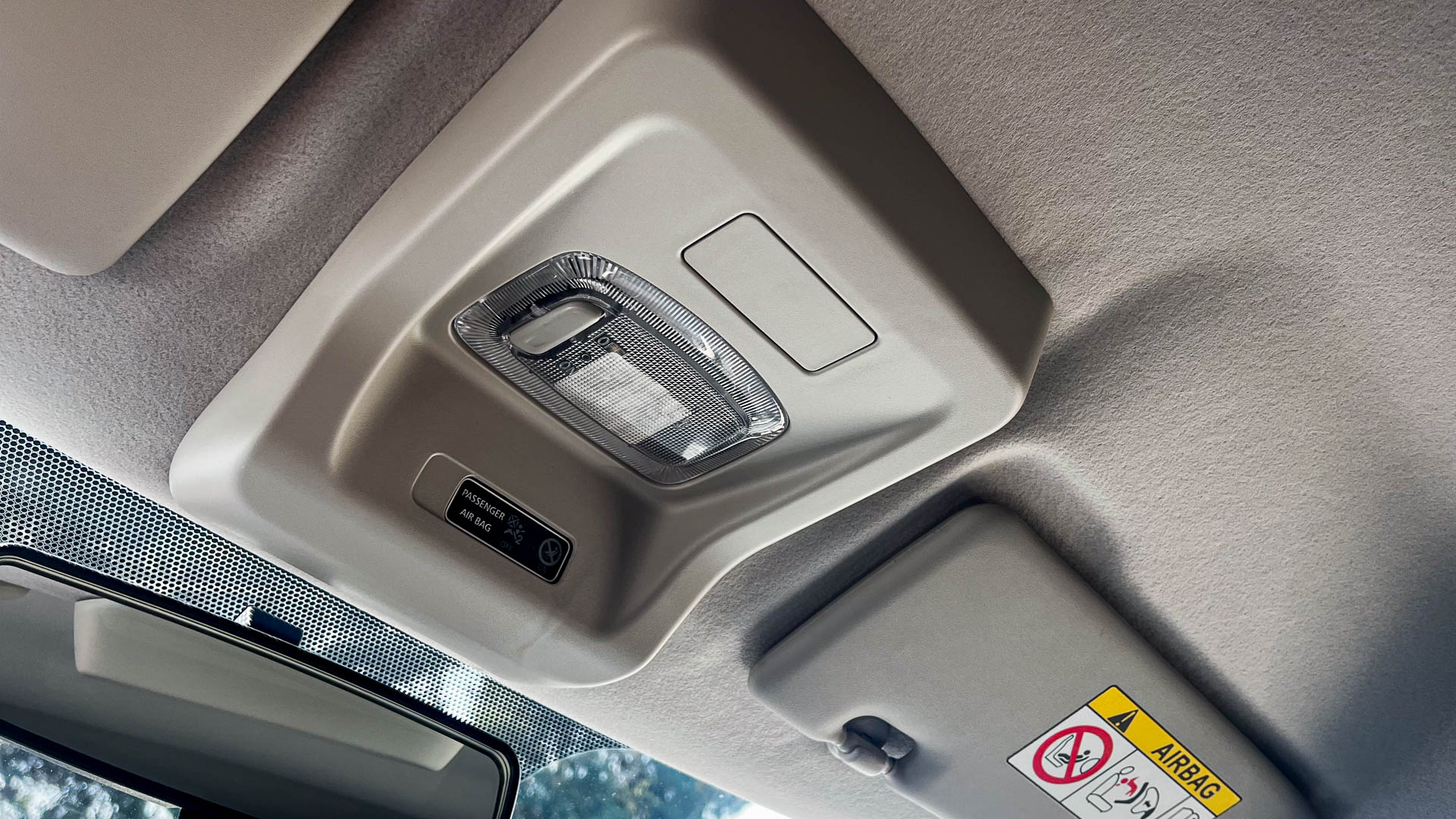 Renault Kwid — foto 20 de 23