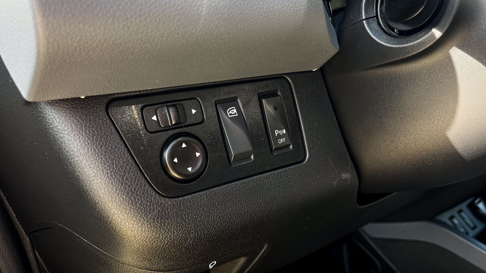 Renault Kwid — foto 22 de 23