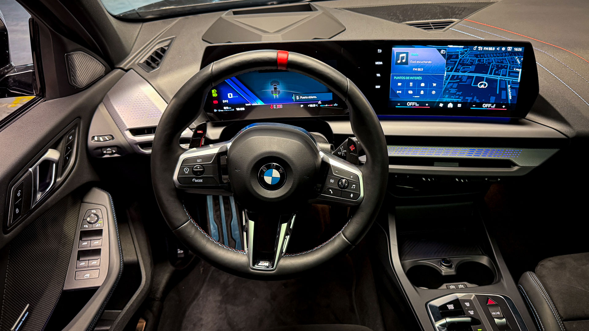 BMW 135I — foto 12 de 26