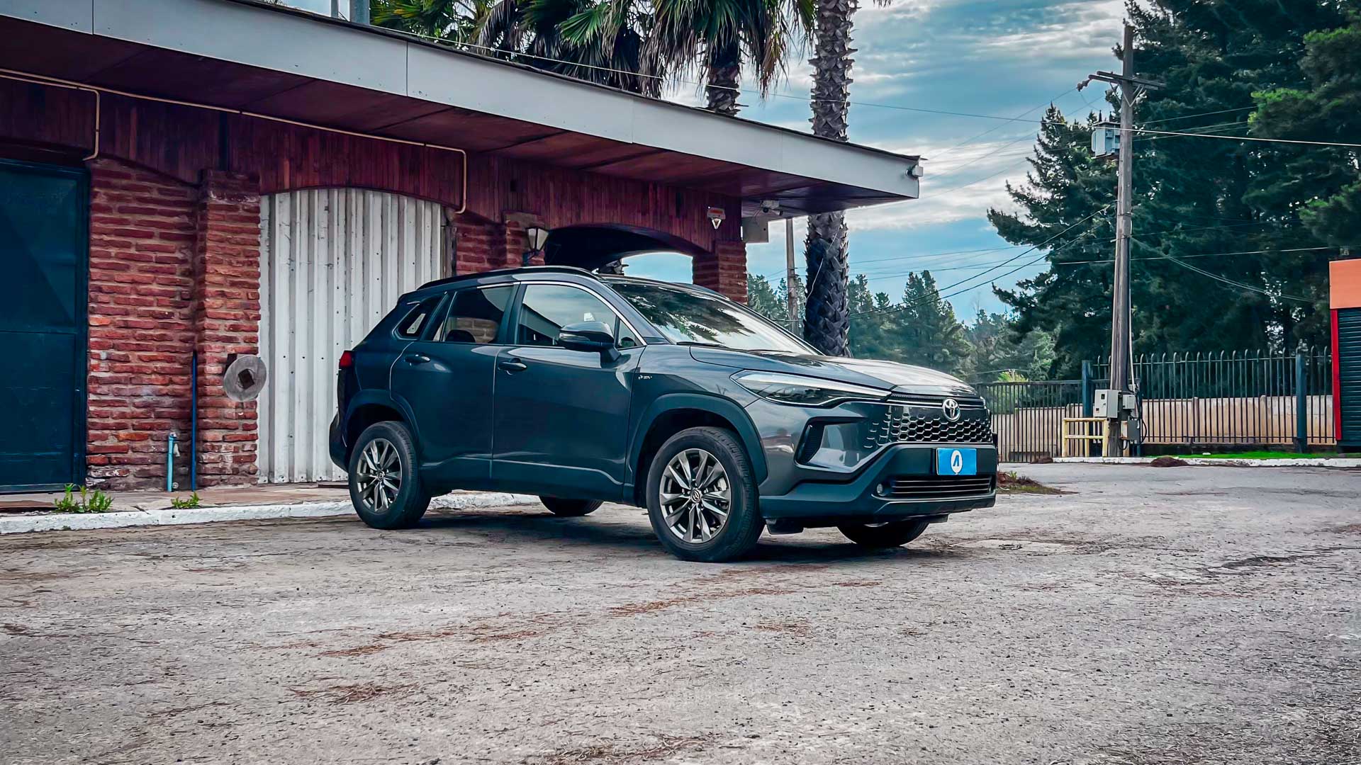 Toyota Corolla Cross — foto 5 de 27