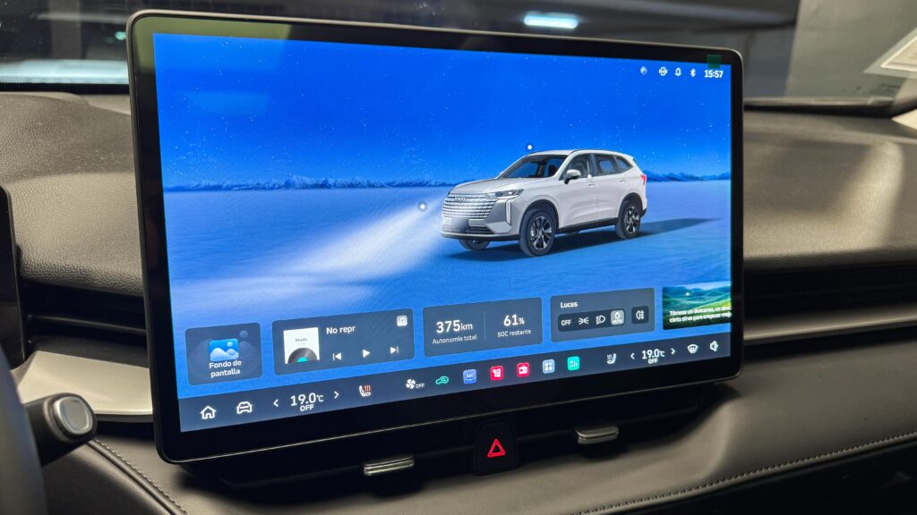 Haval H6 Deluxe Phev 4Wd 2026 — foto 17 de 40