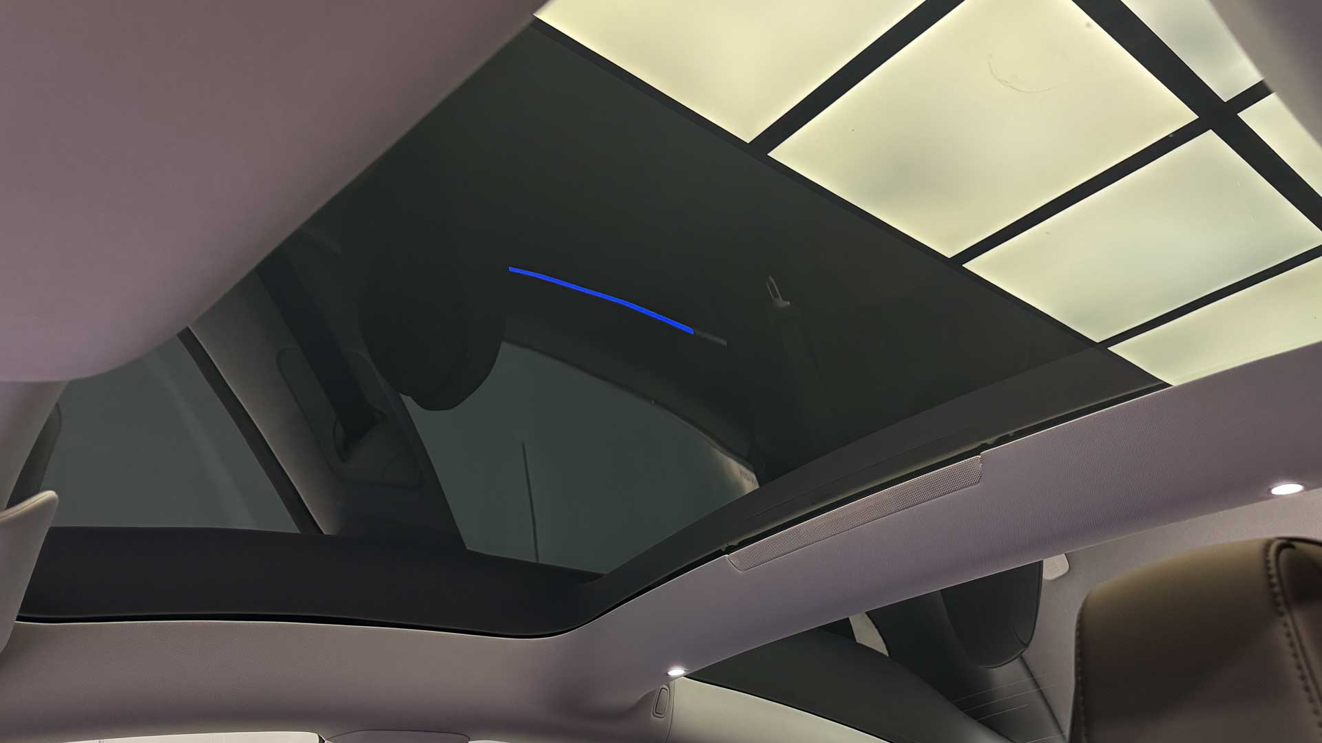 Tesla Model 3 — foto 20 de 27