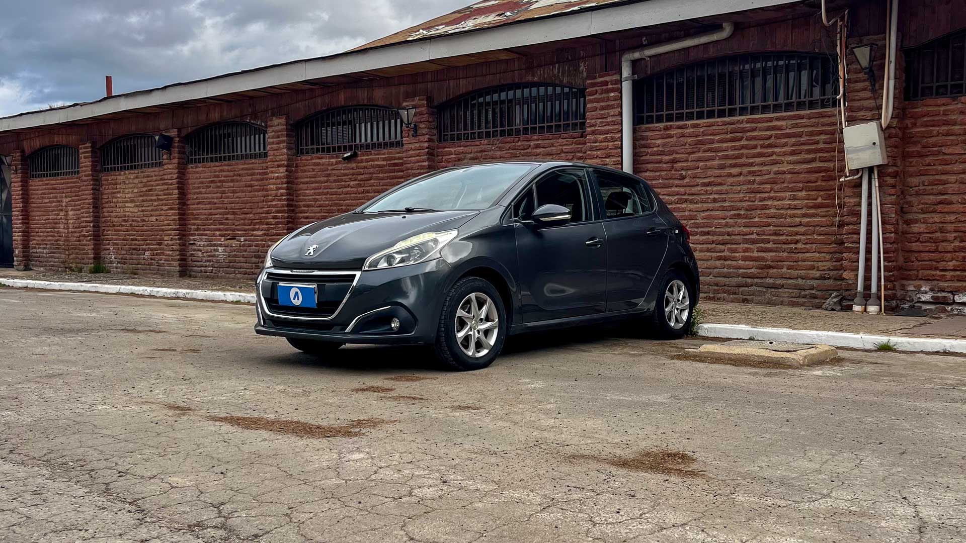 Peugeot 208