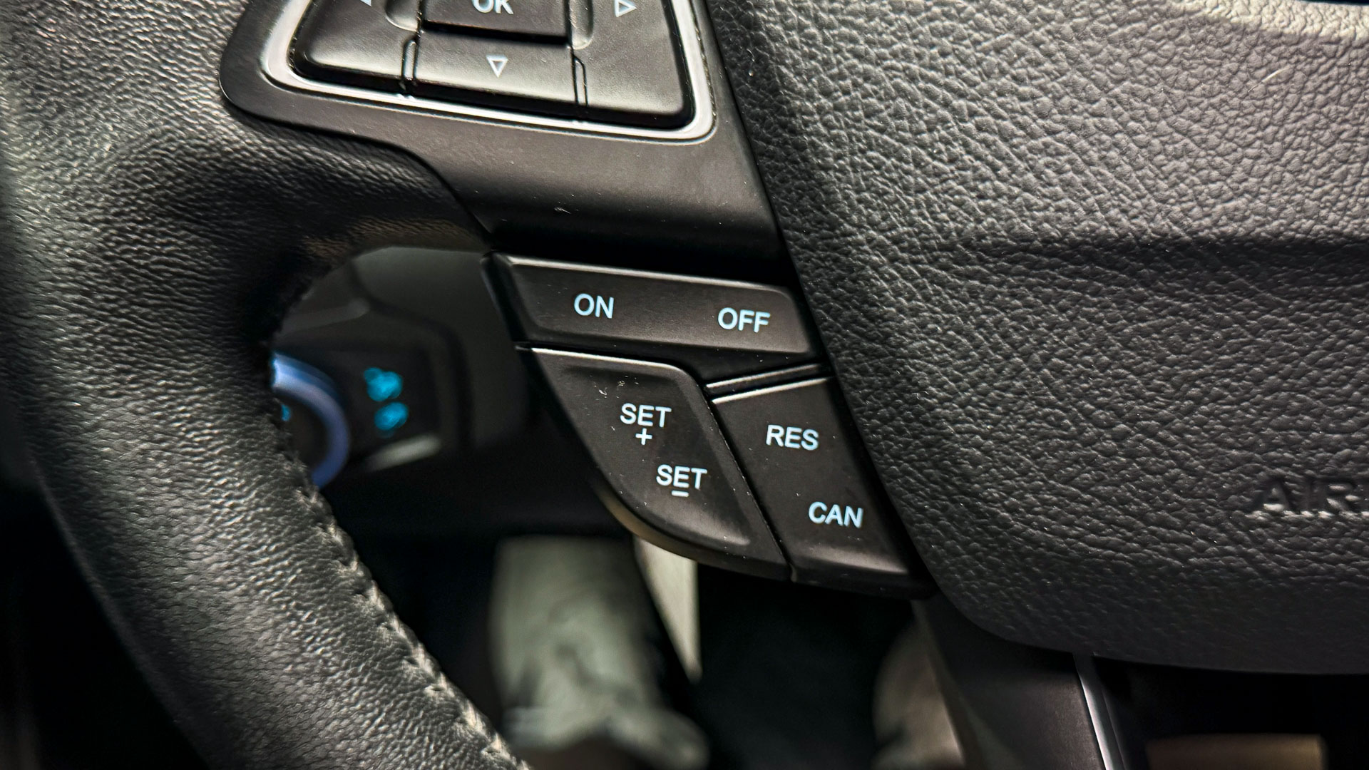 Ford Focus — foto 11 de 29
