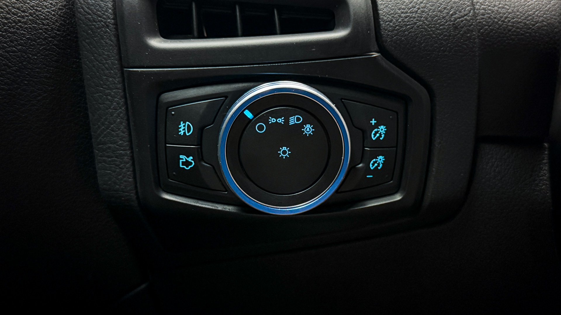 Ford Focus — foto 29 de 29