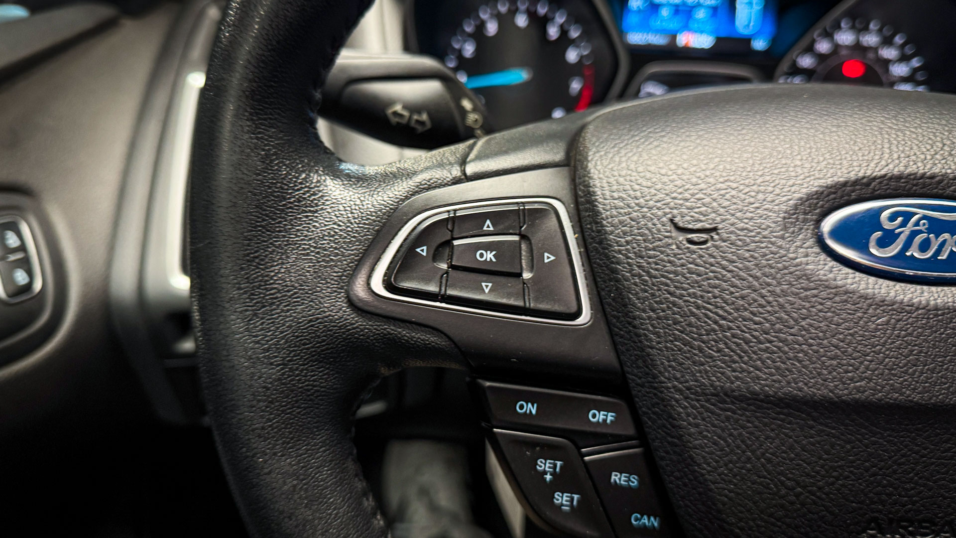 Ford Focus — foto 9 de 29