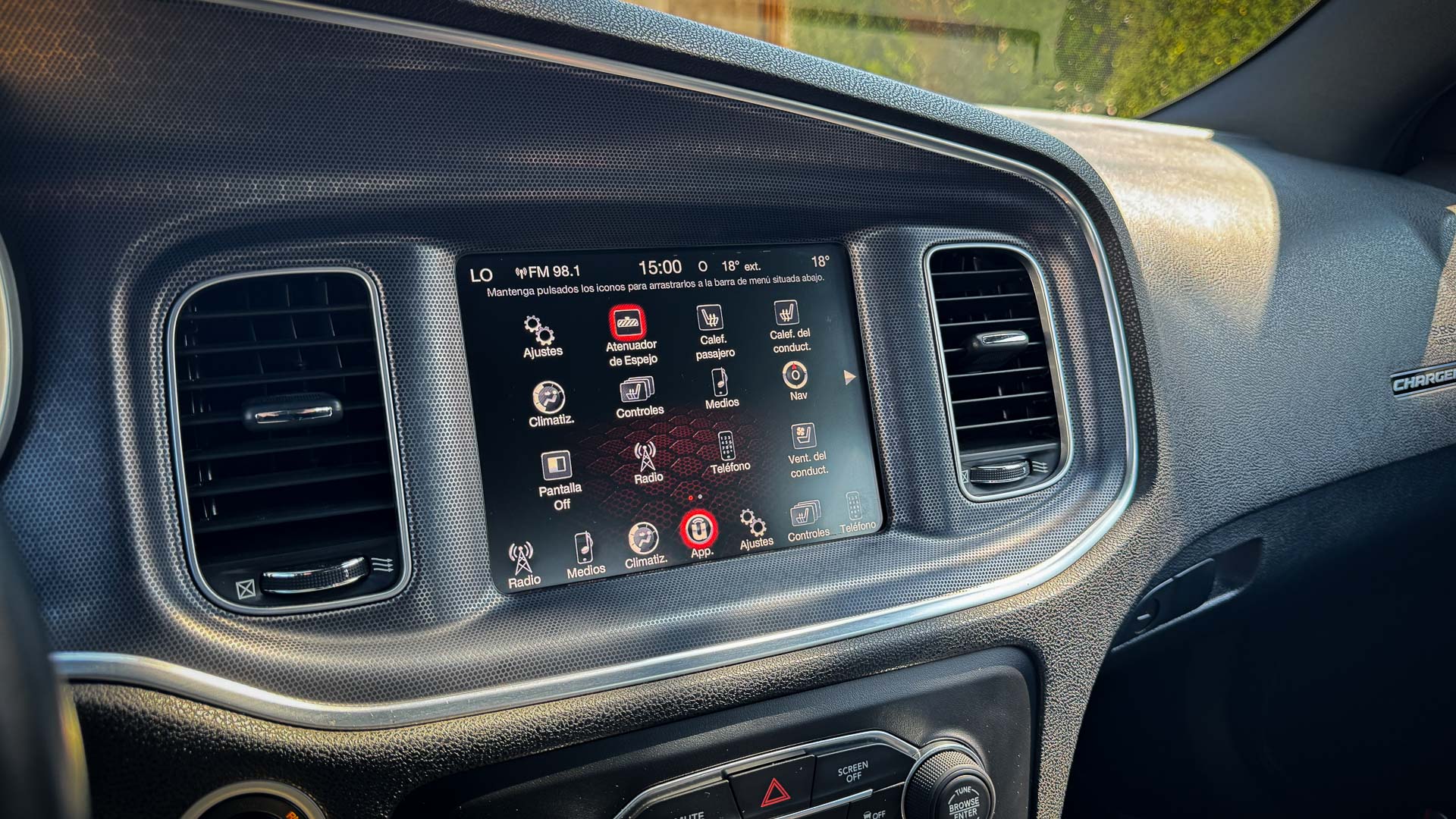 Dodge Charger — foto 16 de 31