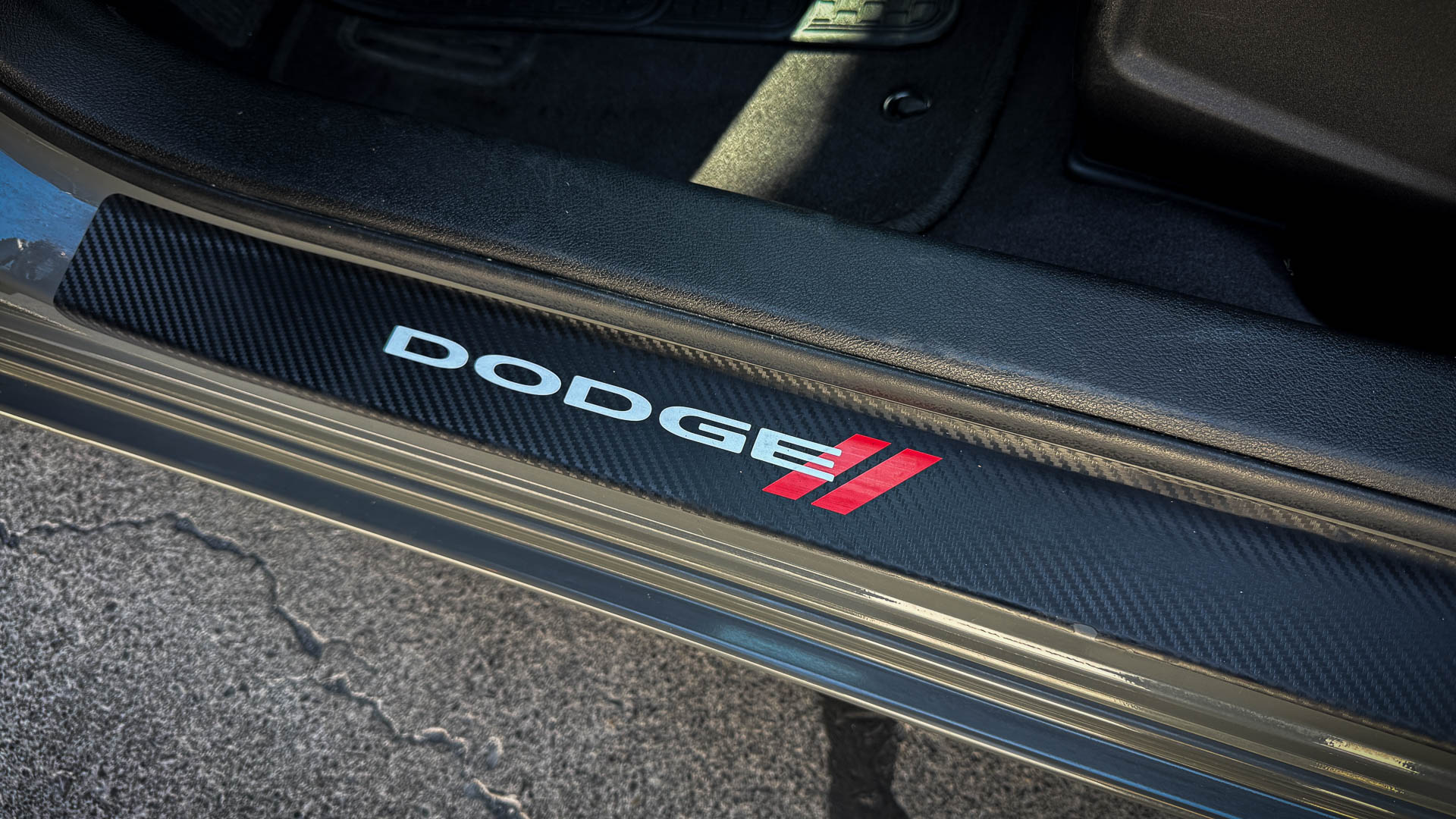 Dodge Charger — foto 27 de 31