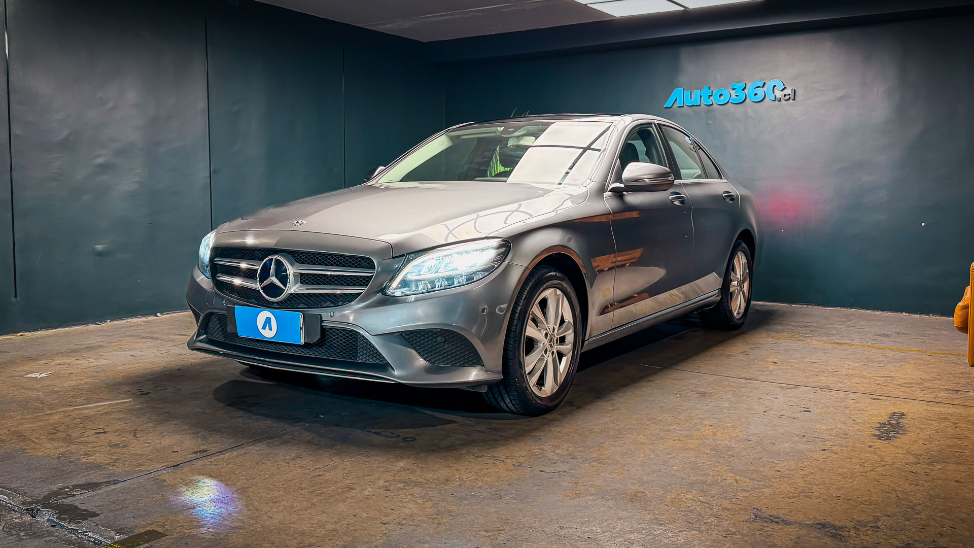 Mercedes-Benz C180
