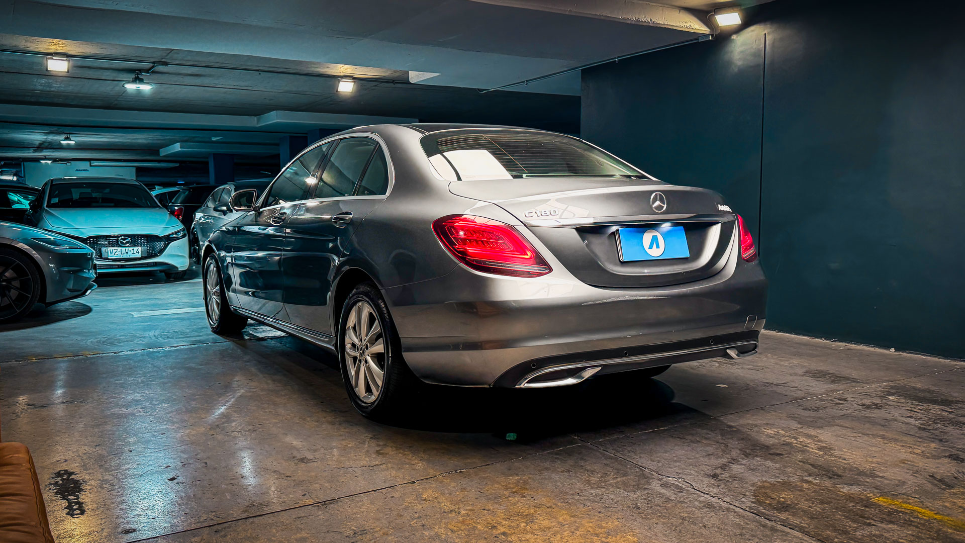Mercedes-Benz C180 — foto 2 de 28