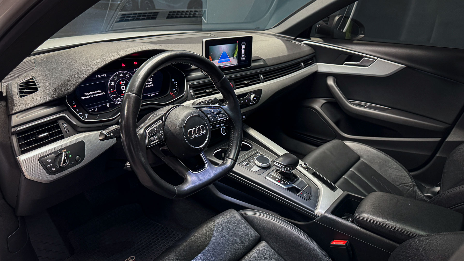 Audi A4 — foto 12 de 28