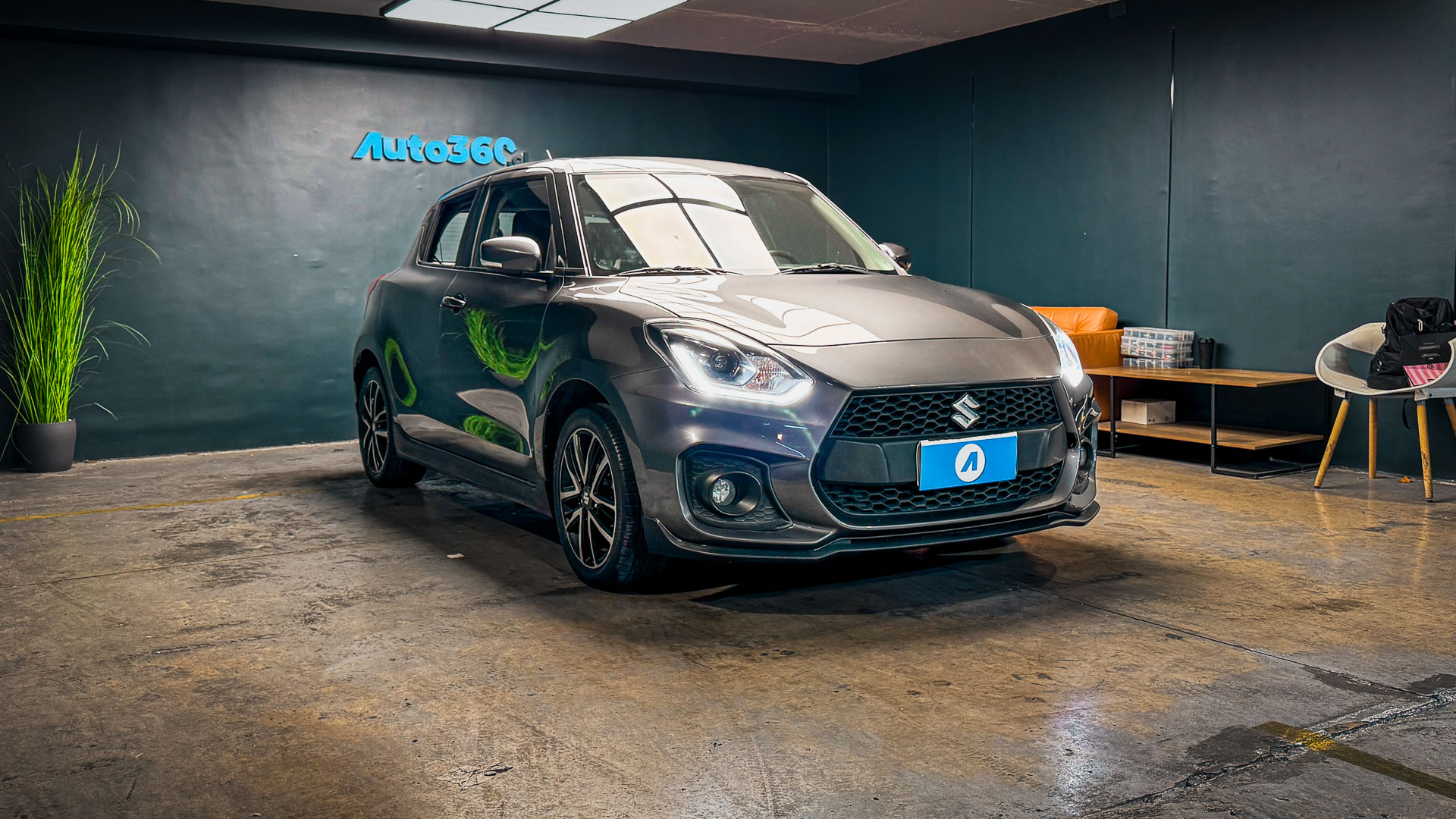 Suzuki Swift — foto 5 de 28
