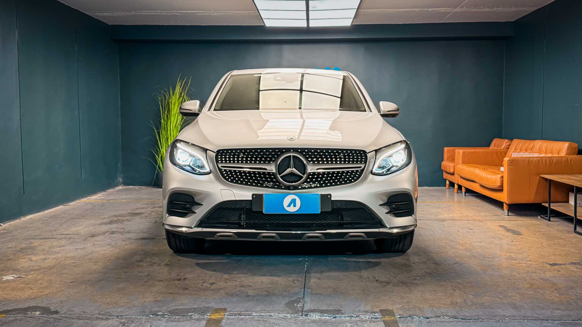 Mercedes-Benz Glc300 — foto 6 de 30