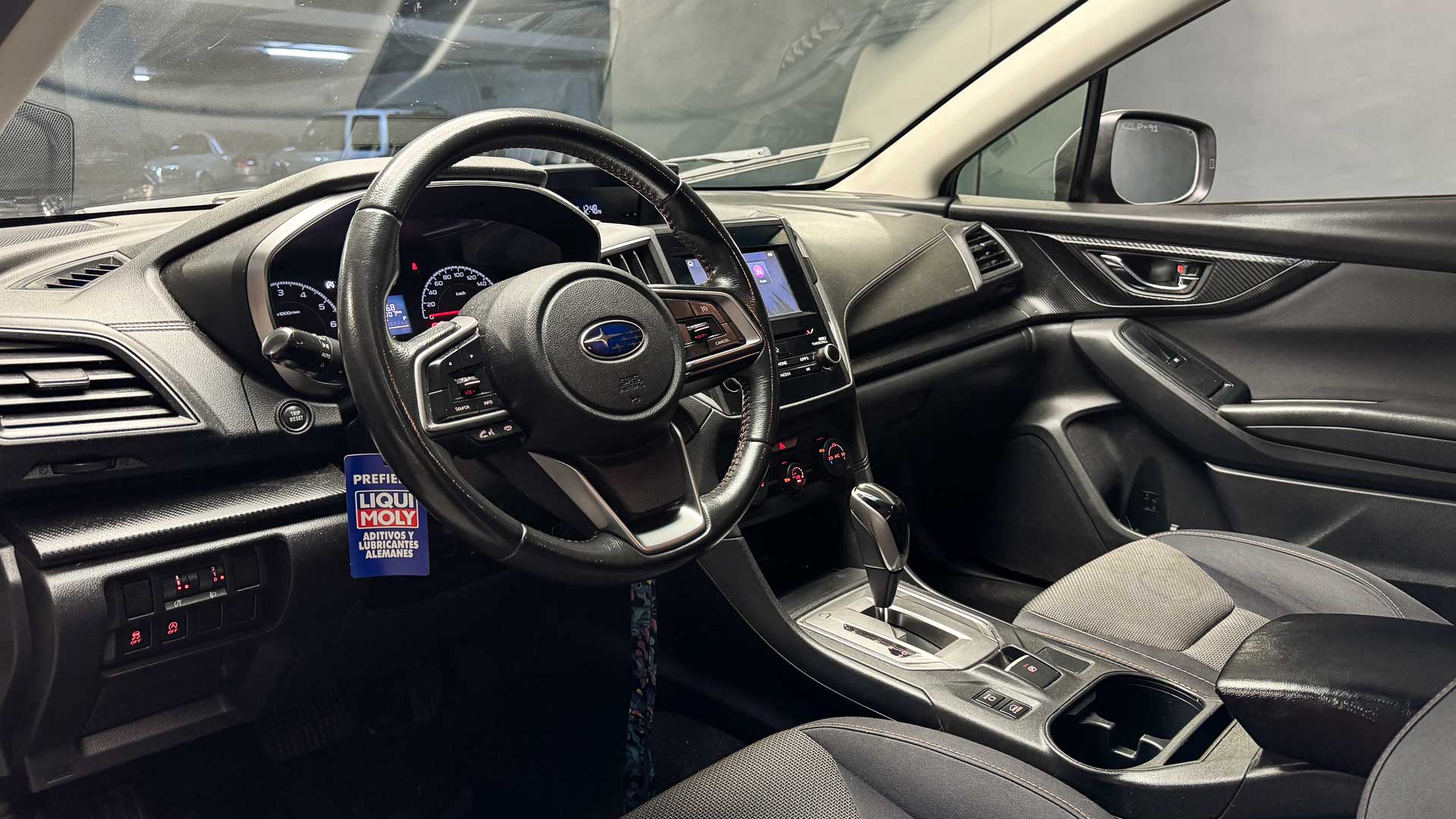 Subaru Xv — foto 11 de 25