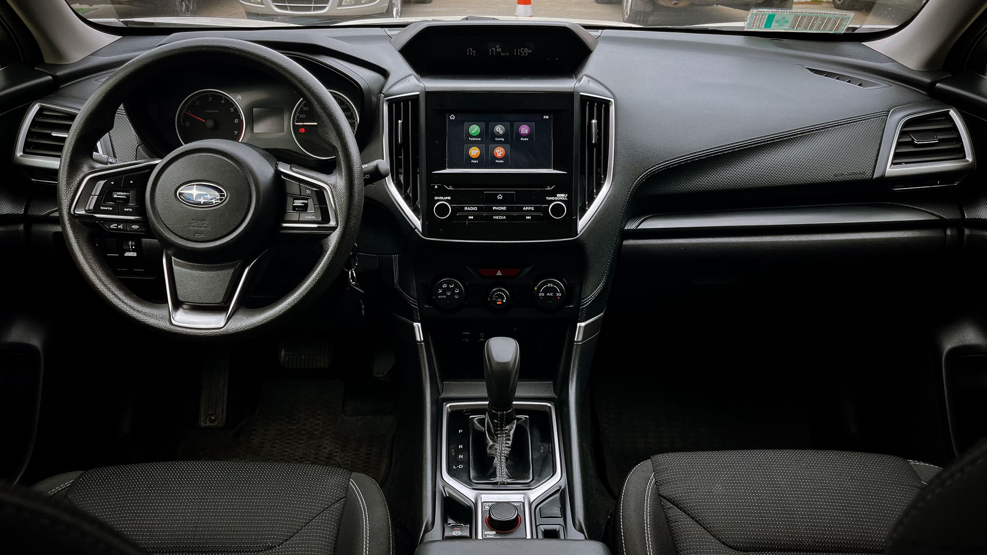 Subaru Forester — foto 14 de 23