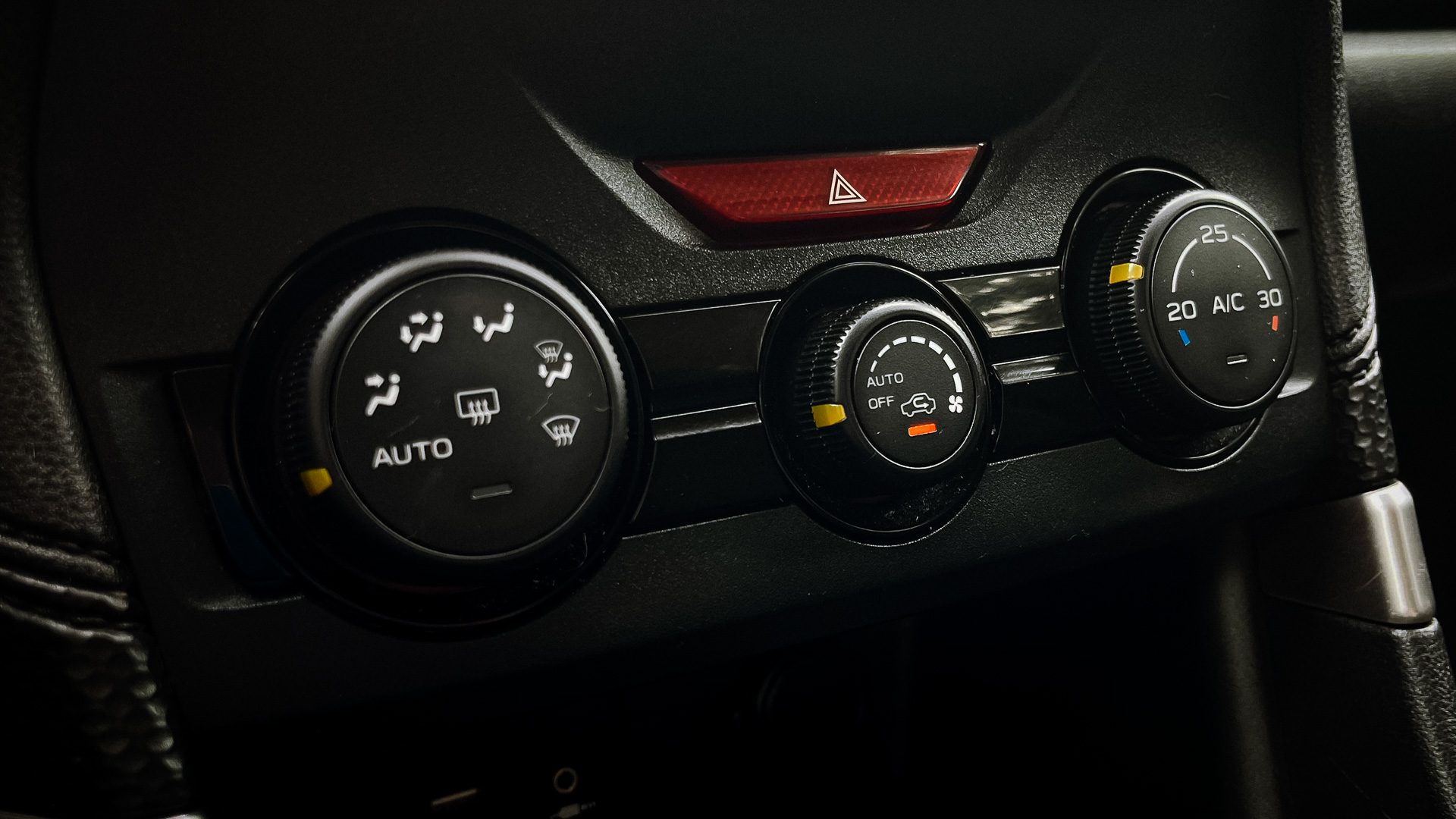 Subaru Forester — foto 17 de 23