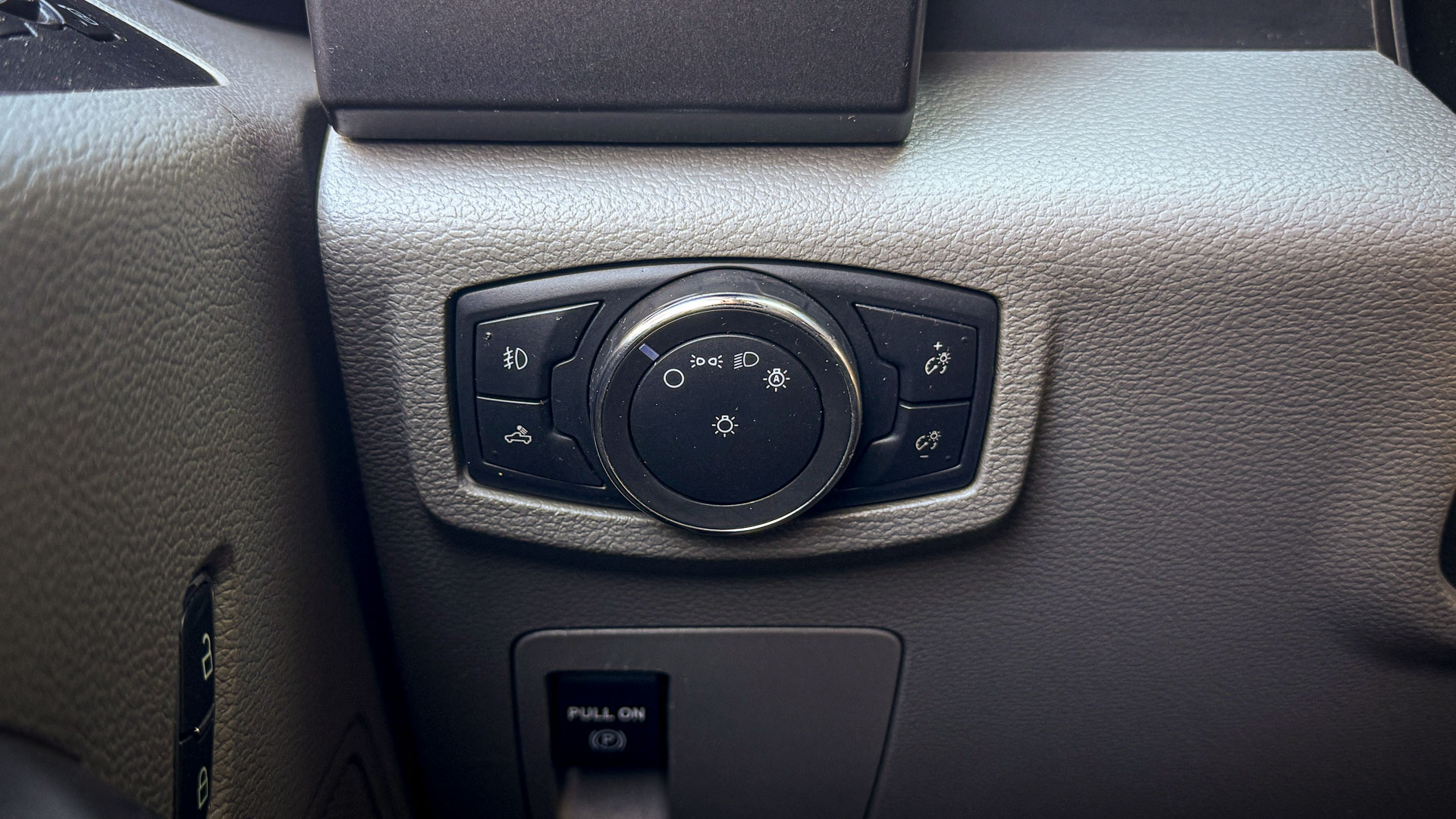 Ford F-150 — foto 25 de 25