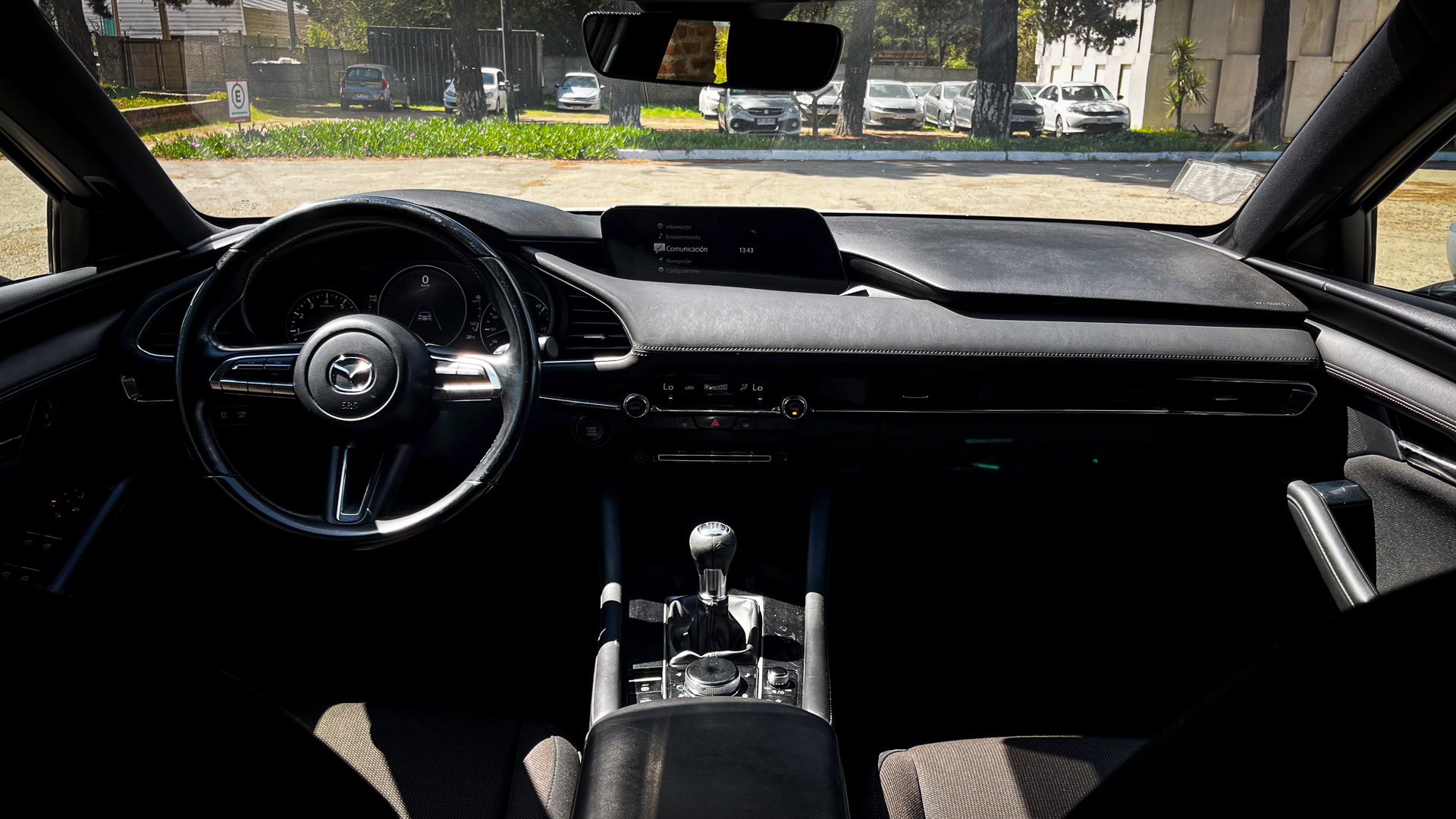 Mazda 3 Sport — foto 14 de 23