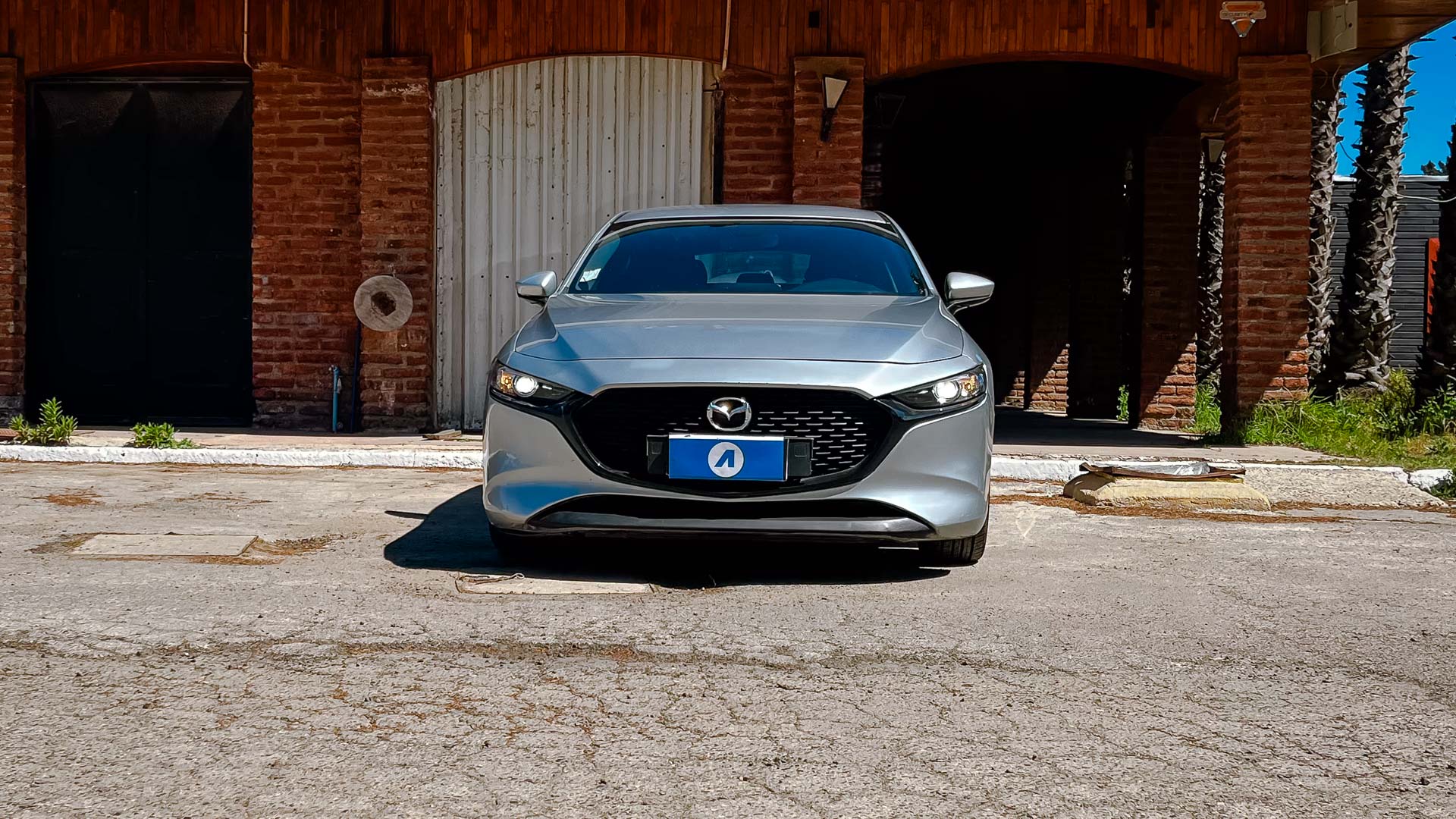Mazda 3 Sport — foto 6 de 23