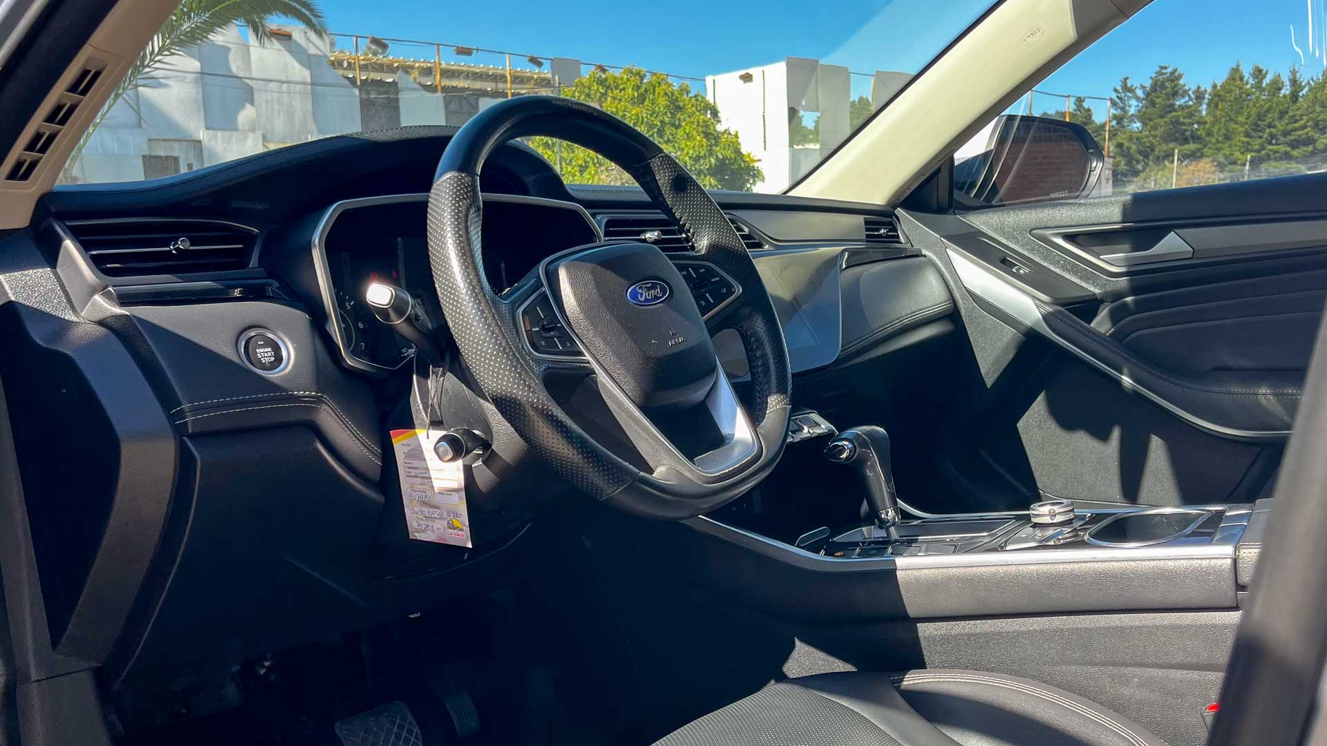 Ford Territory — foto 11 de 23