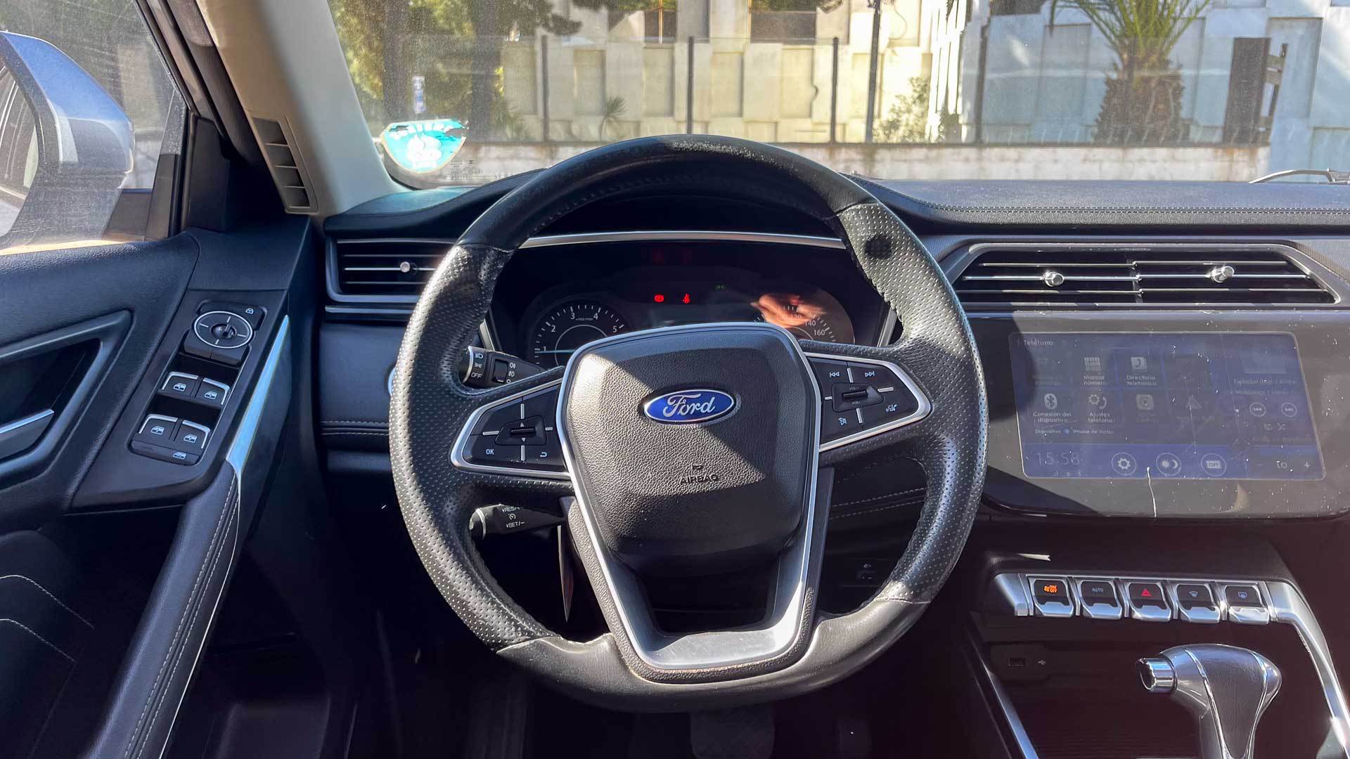 Ford Territory — foto 12 de 23