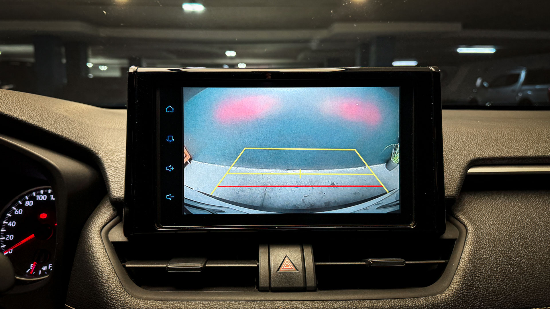 Toyota RAV4 — foto 16 de 24