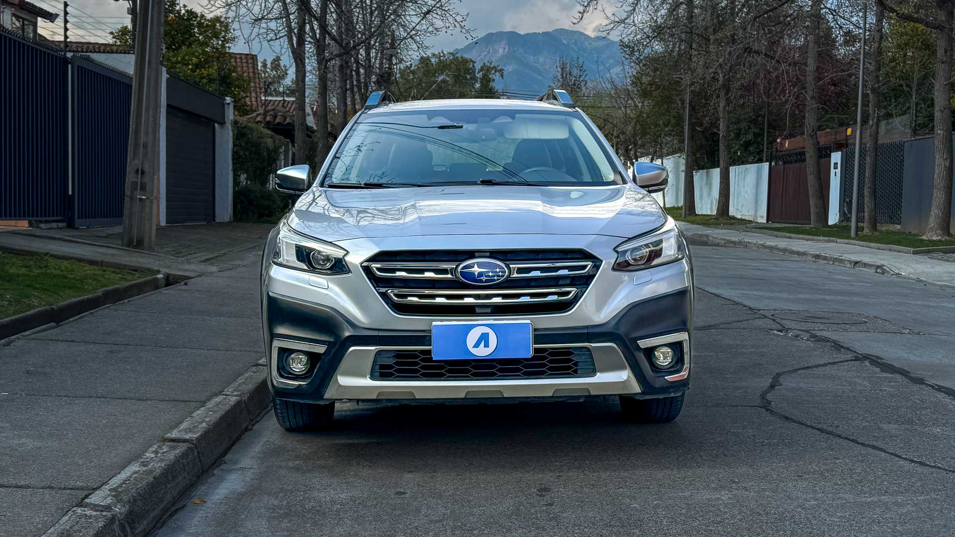 Subaru Outback — foto 6 de 28