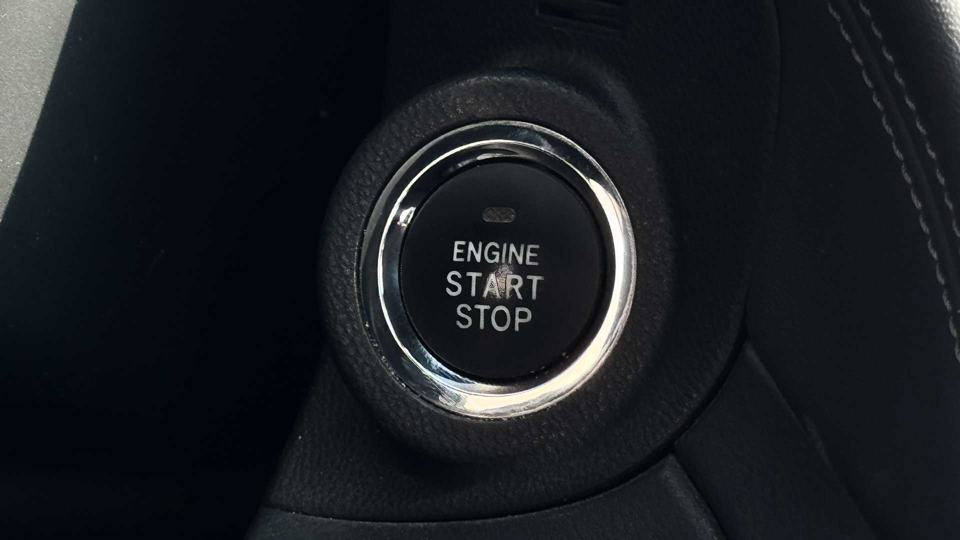 Subaru Outback — foto 20 de 28