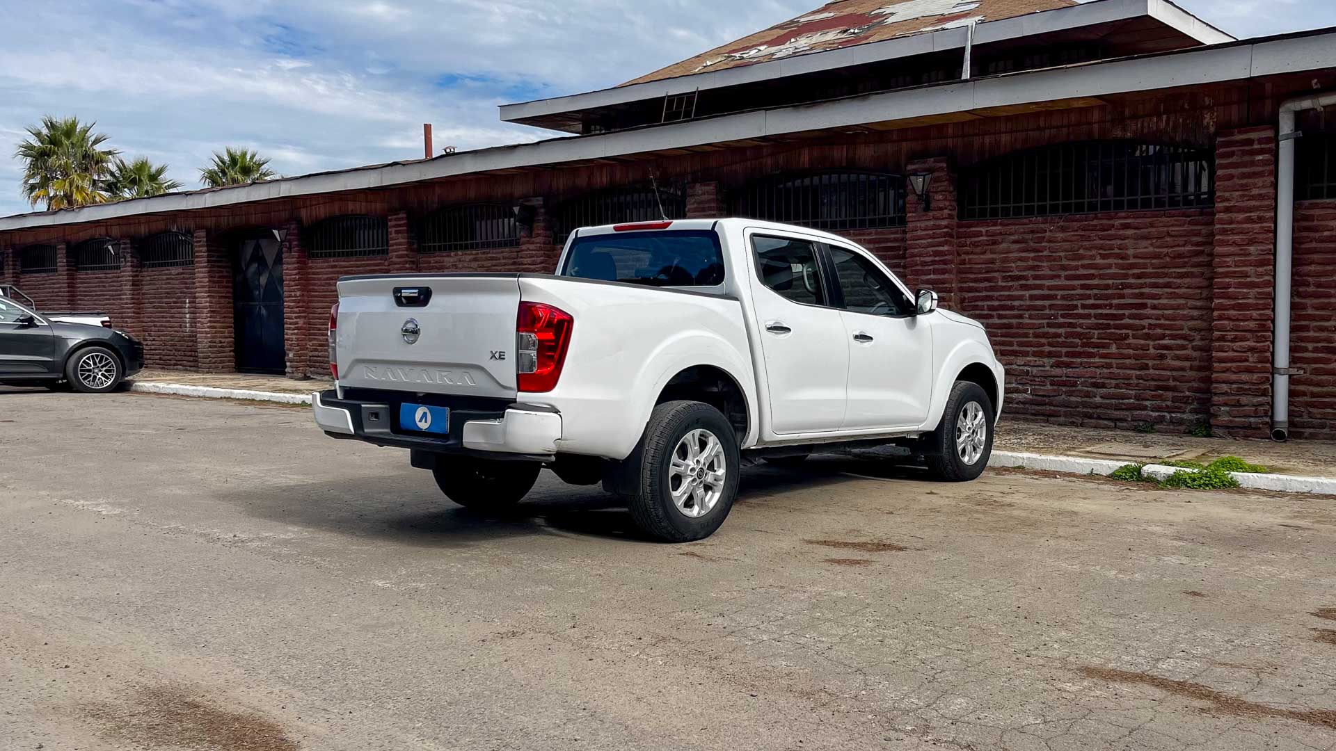 Nissan Navara — foto 4 de 24