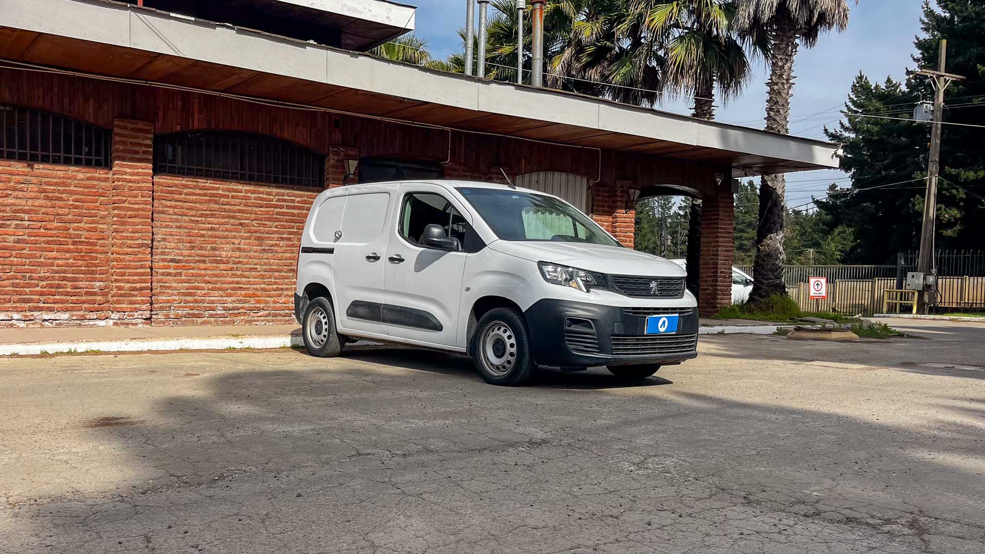 Peugeot Partner — foto 5 de 20