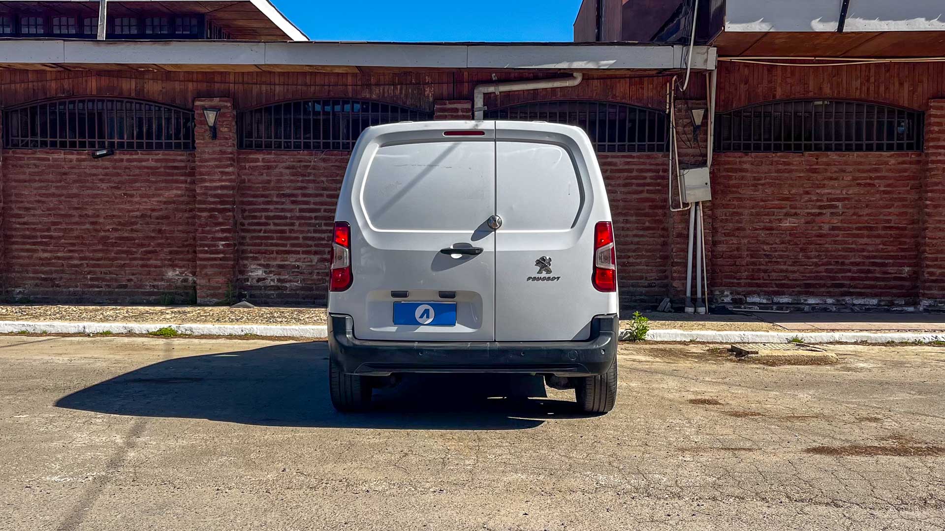 Peugeot Partner — foto 3 de 21