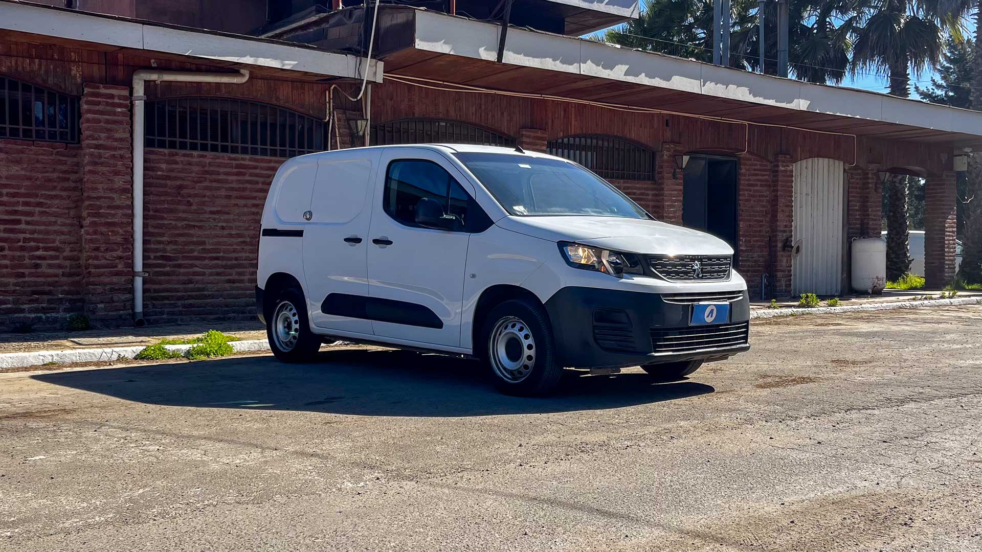 Peugeot Partner — foto 5 de 21