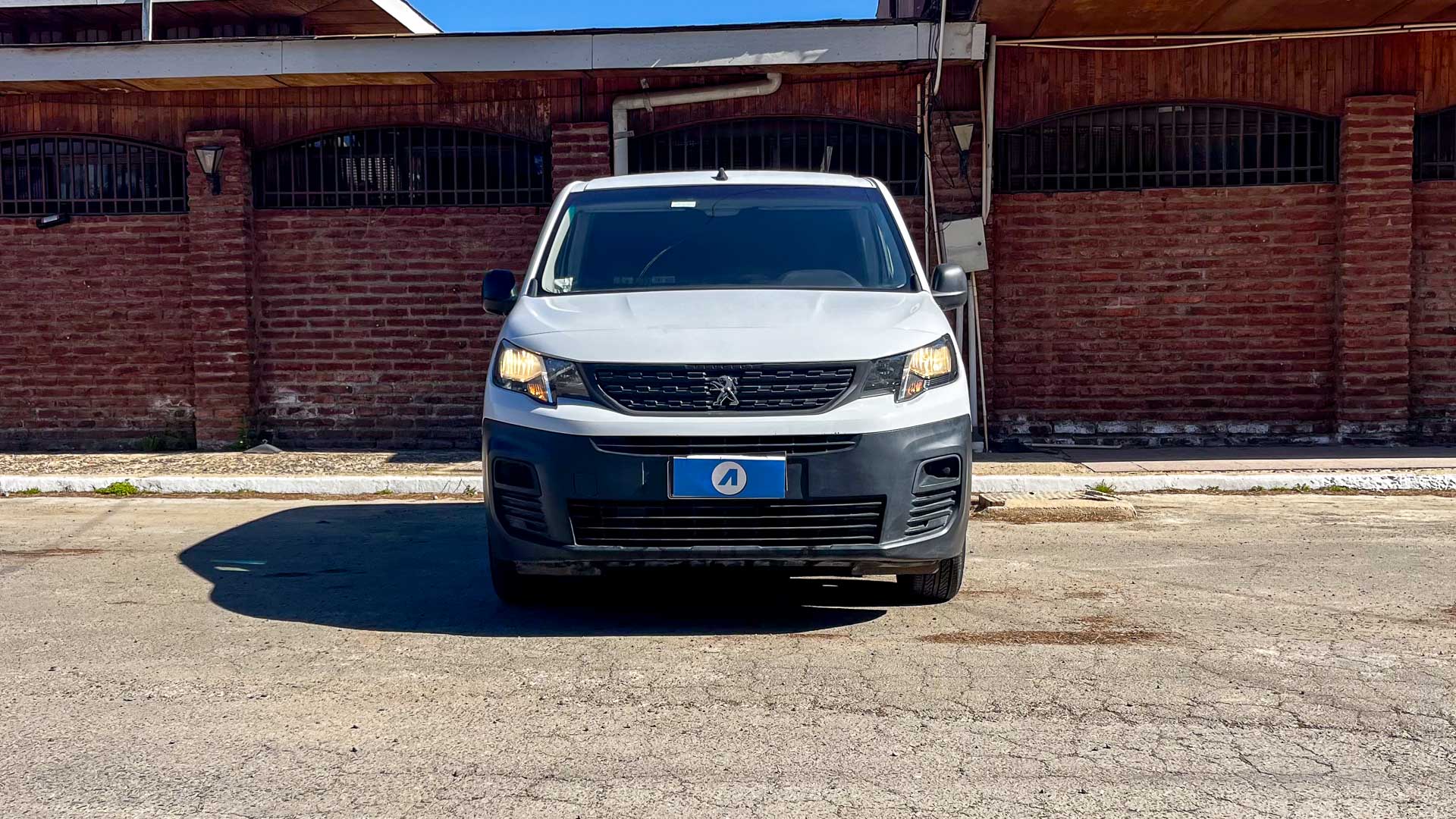Peugeot Partner — foto 6 de 21