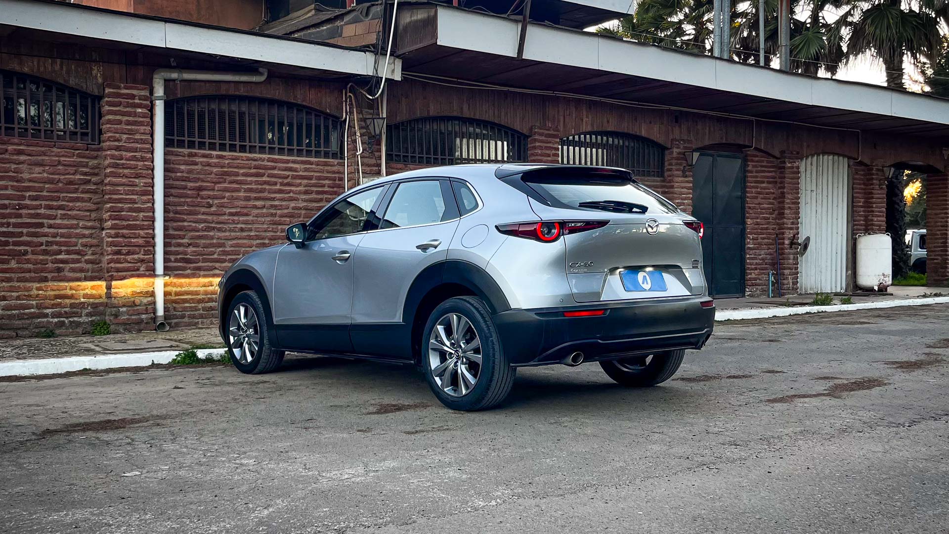 Mazda CX-30 — foto 2 de 24