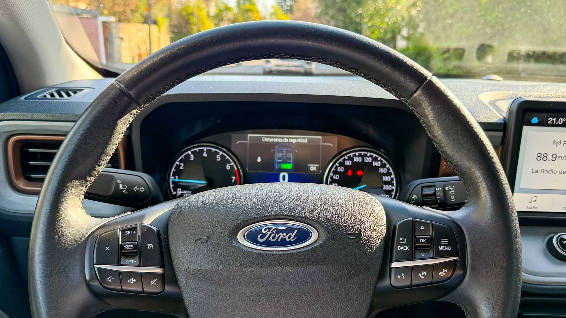 Ford Maverick — foto 8 de 28