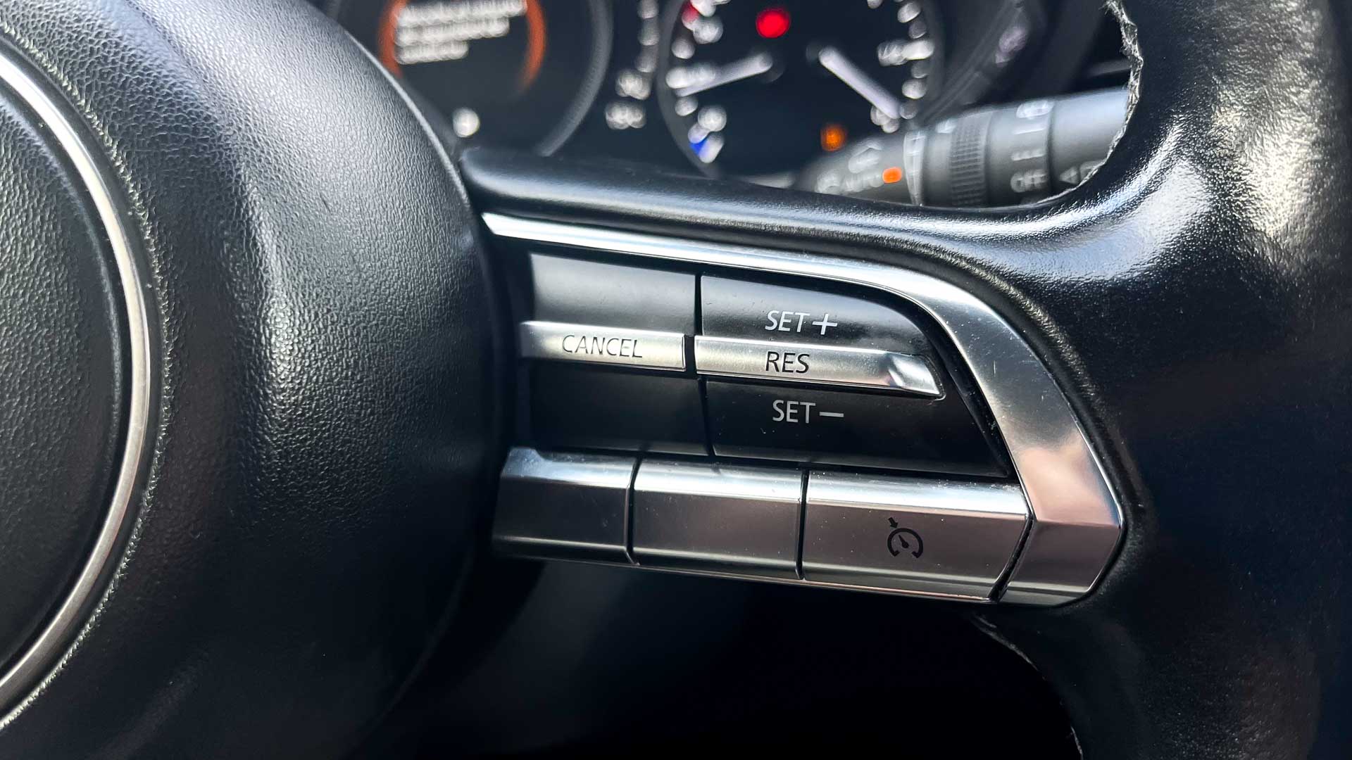 Mazda 3 Sport — foto 10 de 27