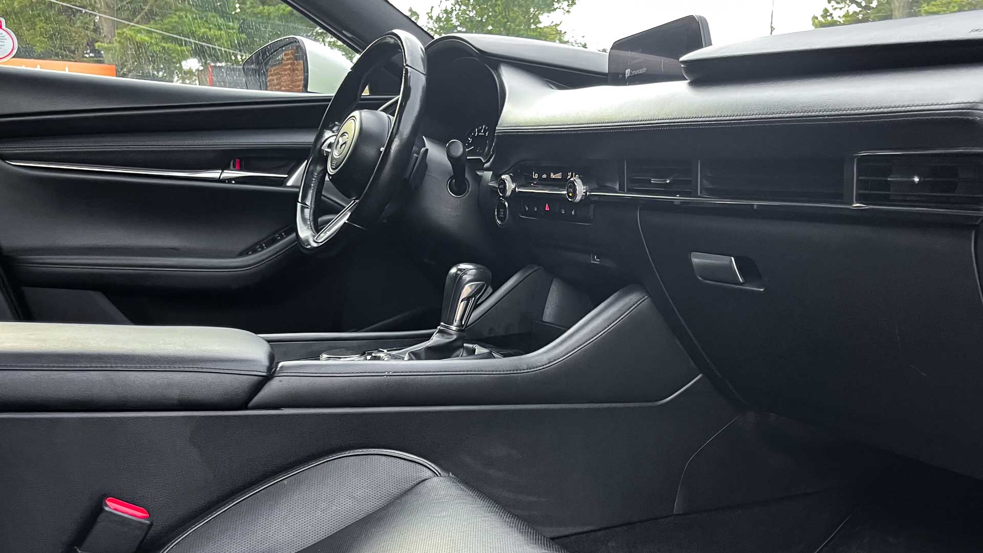 Mazda 3 Sport — foto 14 de 27