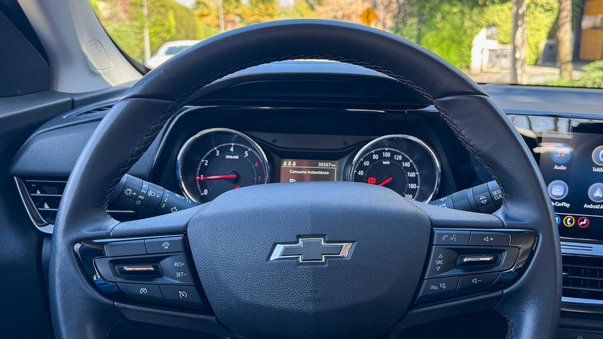 Chevrolet Montana — foto 8 de 28