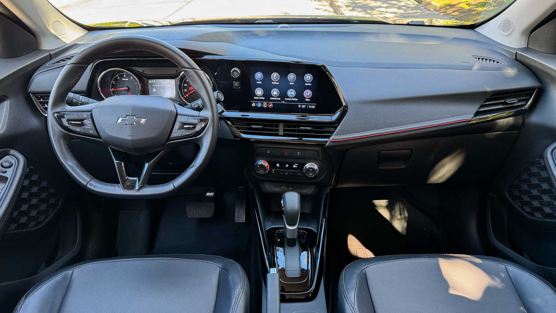Chevrolet Montana — foto 15 de 28
