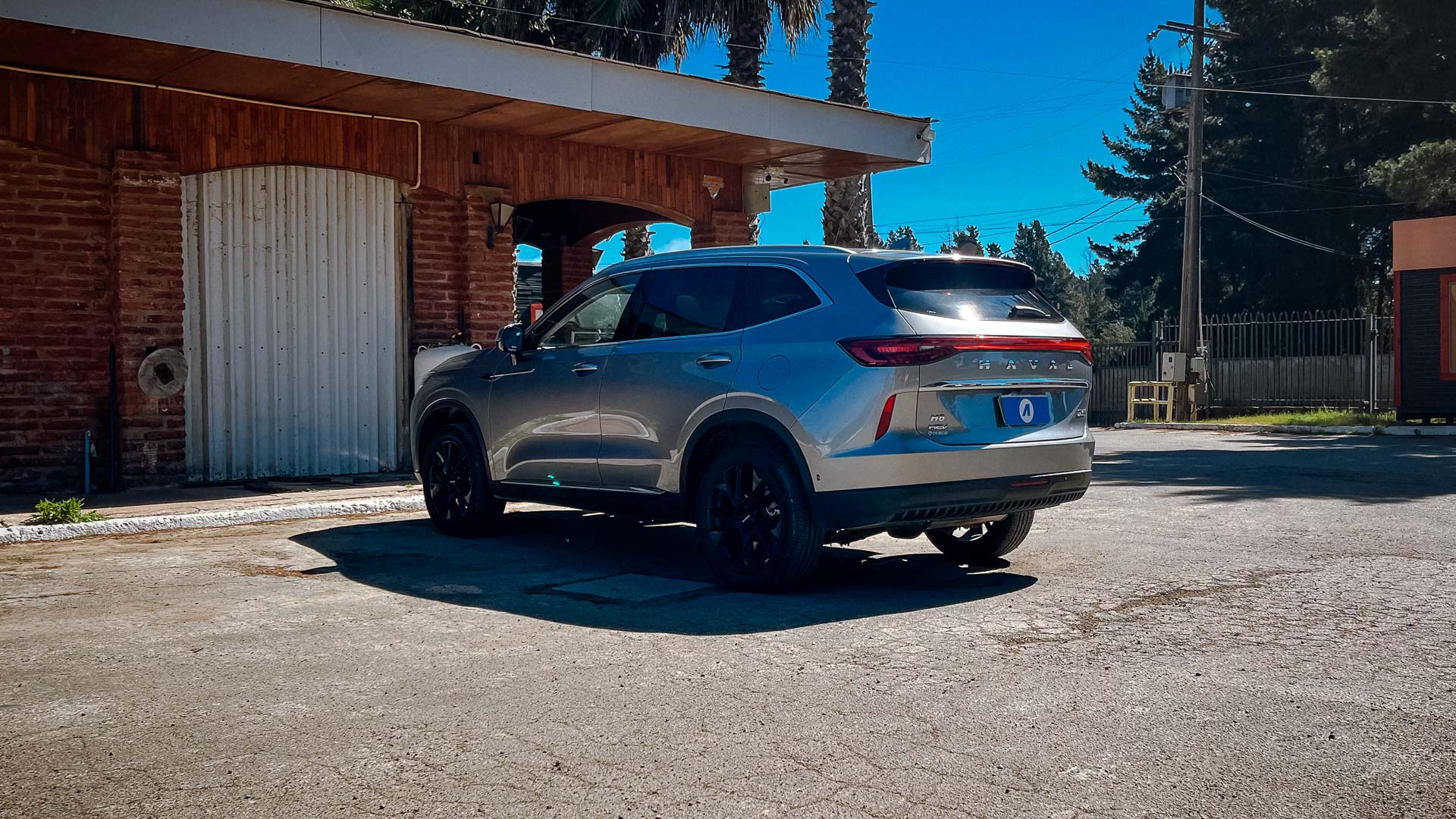 Haval H6 — foto 2 de 26