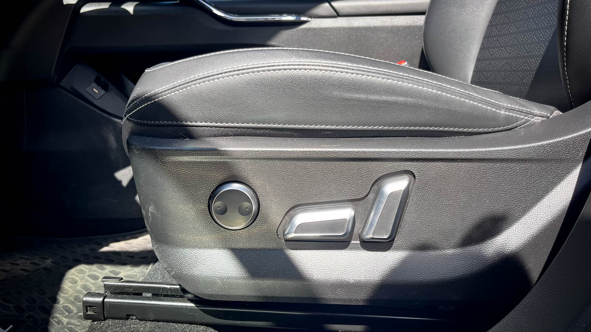 Haval H6 — foto 22 de 26