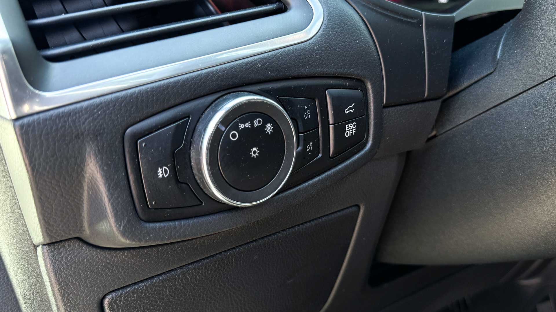 Ford Edge St — foto 31 de 32
