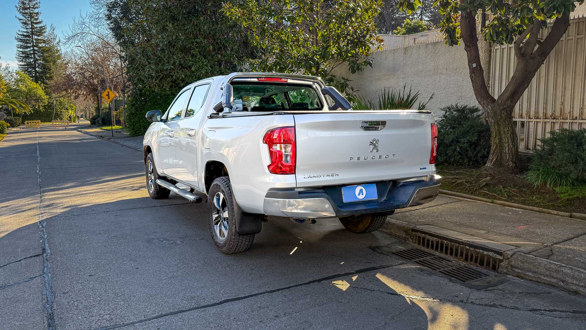 Peugeot Landtrek — foto 2 de 28