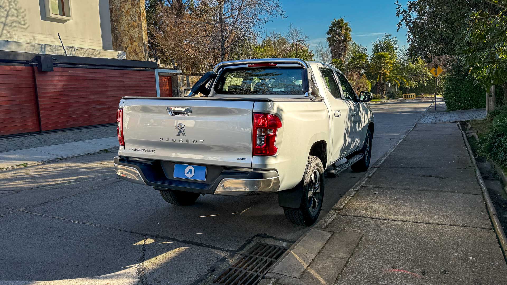 Peugeot Landtrek — foto 4 de 28
