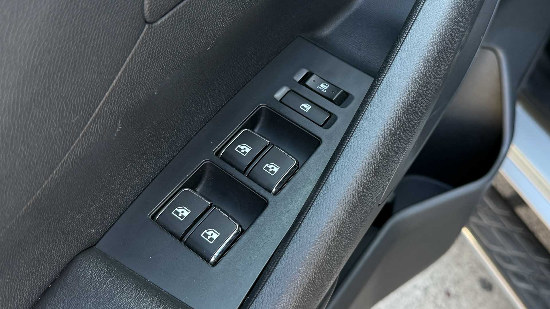 Peugeot Landtrek — foto 26 de 28