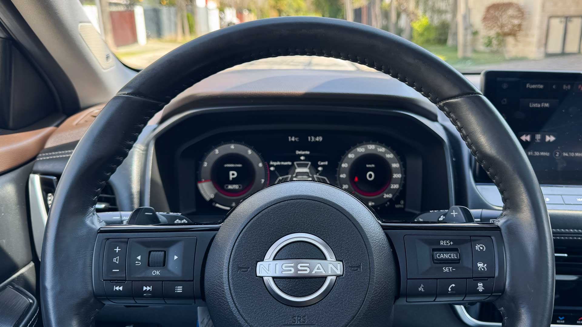 Nissan X-Trail — foto 7 de 29